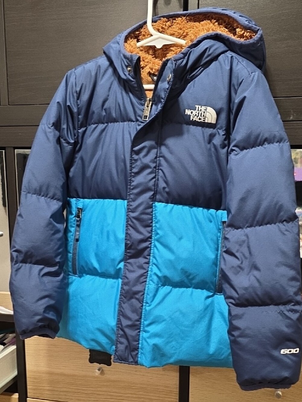 The North Face Kids Two-Tone Navy & Bright Blue Puffer Jacket 6 Ans